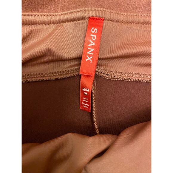 NEW SPANX Tummy Control Rose Faux Suede Leggings High Waist Womens Medium - Picture 4 of 5